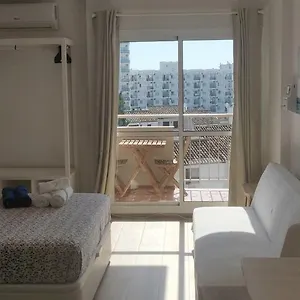 https://sunny-suites-jupiter-415.es-andalucia.com
