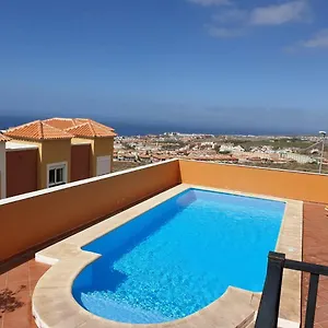 Сasa de vacaciones Roque Del Conde With Private Pool, Terrace With Fantastic Sea Views, Wifi, Garden, Garage, Adeje