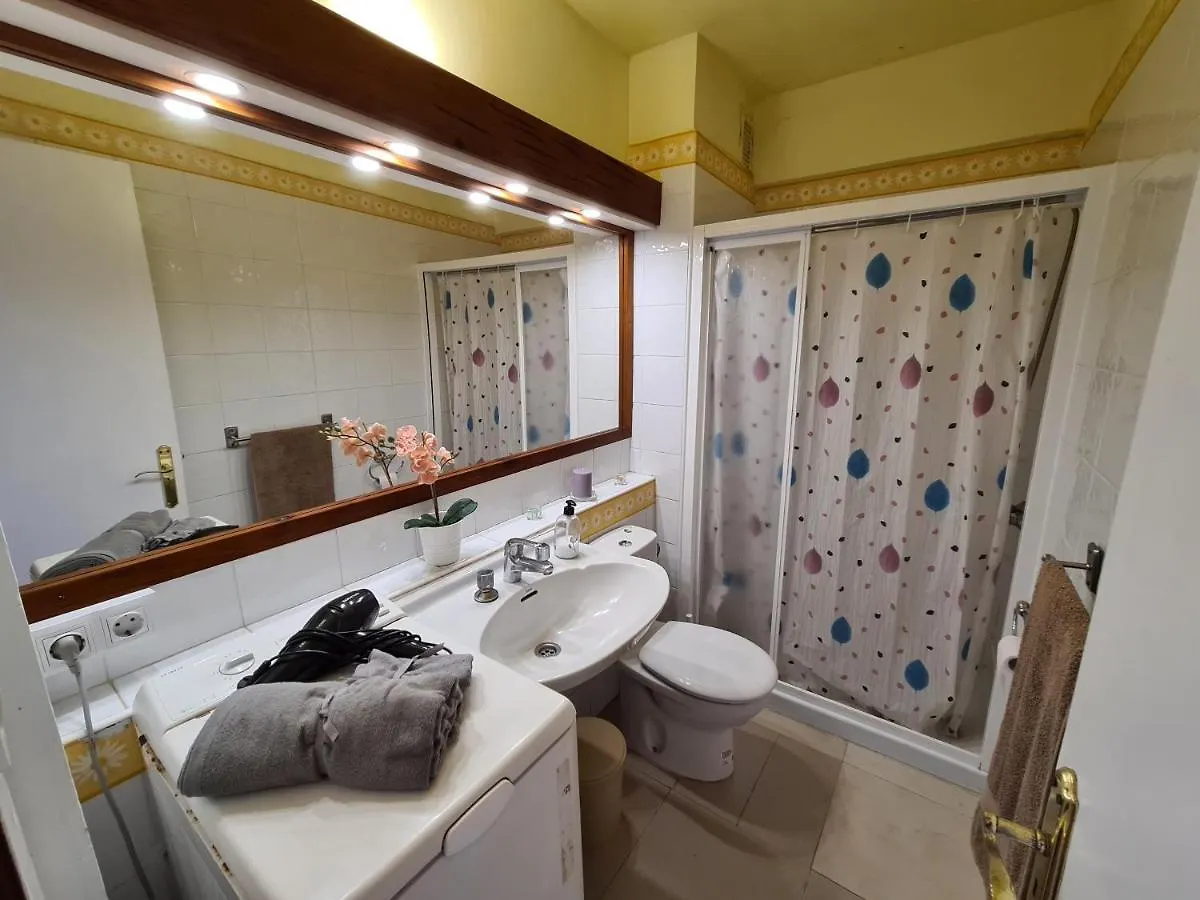 Vida Loca Only 190 Meters To The Sea, Balcony, Sea View, Pool, Wifi Apartamento Playa Feñabe 0*,  España