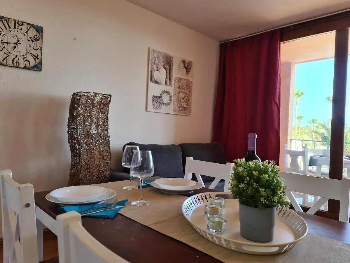 Vida Loca Only 190 Meters To The Sea, Balcony, Sea View, Pool, Wifi Apartamento Playa Feñabe