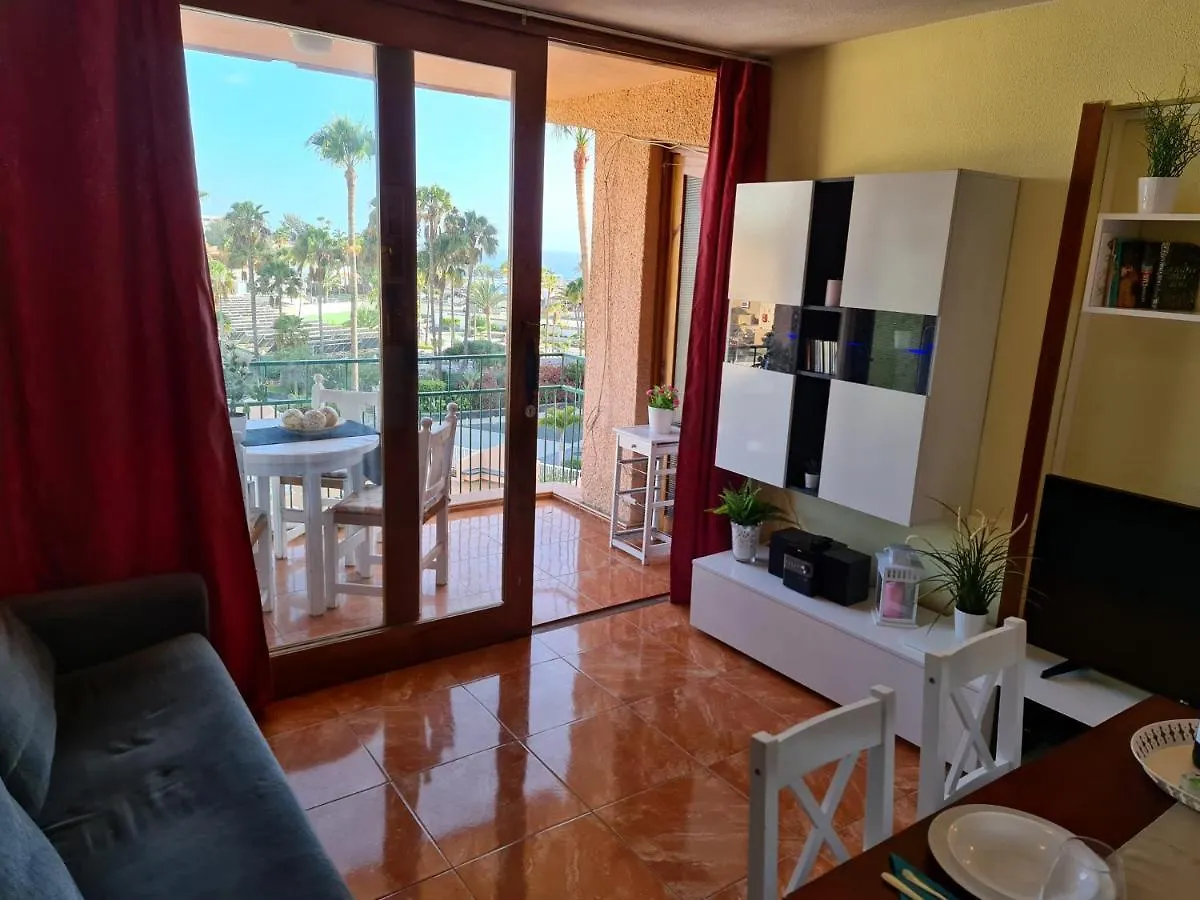 Vida Loca Only 190 Meters To The Sea, Balcony, Sea View, Pool, Wifi Apartamento Playa Feñabe